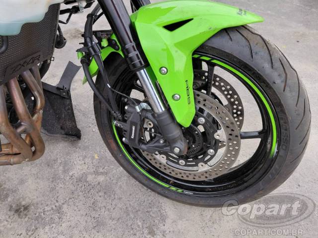 2026 KAWASAKI NINJA ZX-4R 