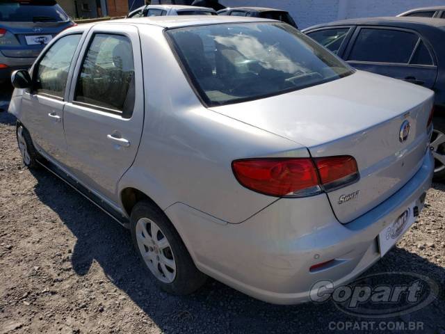 2013 FIAT SIENA 