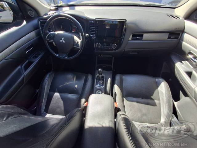 2015 MITSUBISHI OUTLANDER 