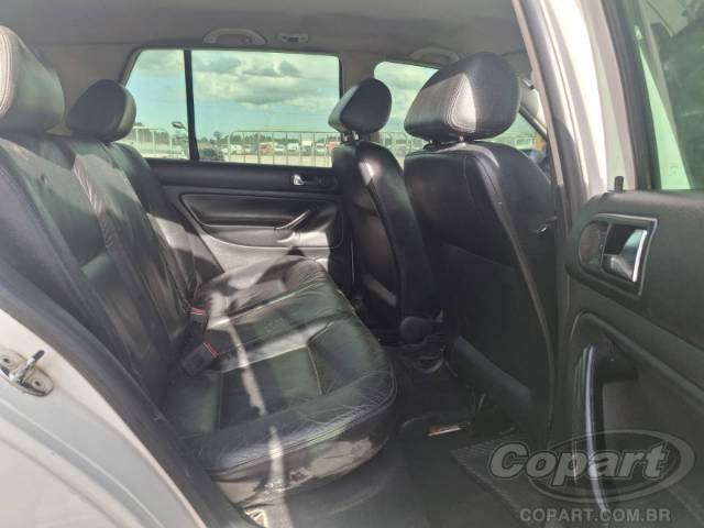 2001 VOLKSWAGEN GOLF 