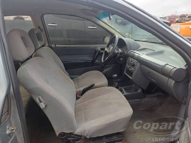 1998 CHEVROLET CORSA 