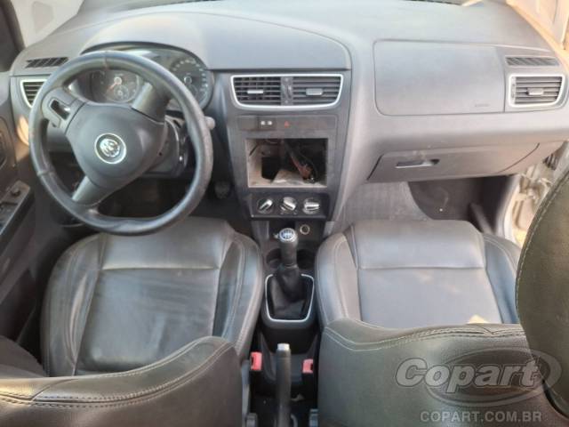 2013 VOLKSWAGEN SPACEFOX 