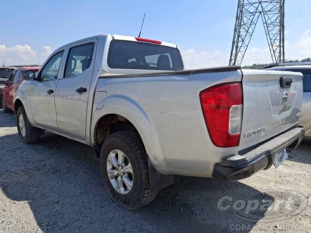 2021 NISSAN FRONTIER CD 