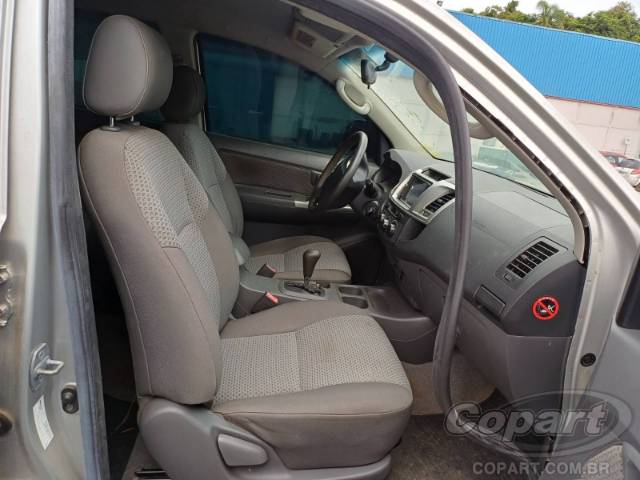 2013 TOYOTA HILUX CD 