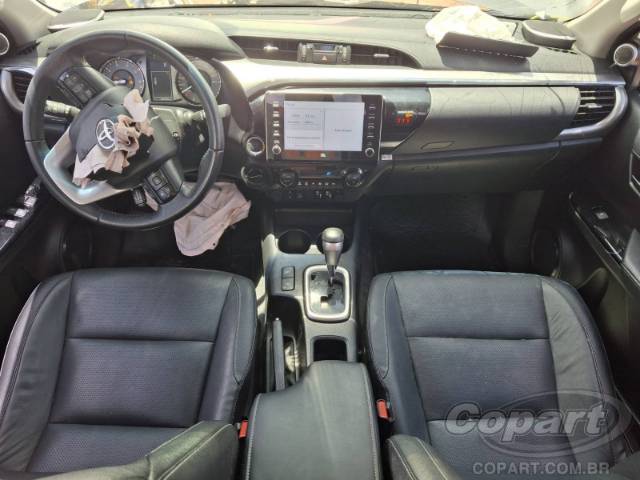 2023 TOYOTA HILUX CD 