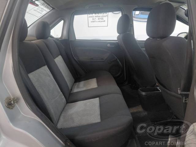 2010 FORD FIESTA SEDAN 