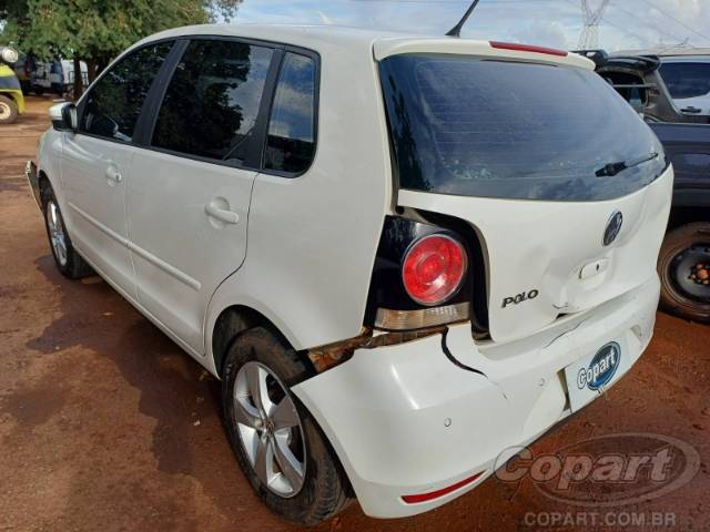 2014 VOLKSWAGEN POLO 