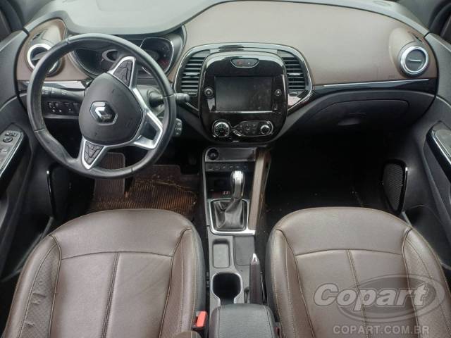 2022 RENAULT CAPTUR 