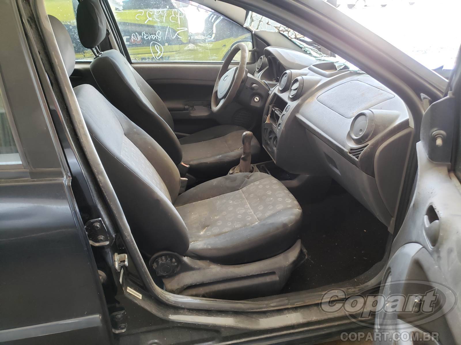 Foto 5: 2013 FORD FIESTA