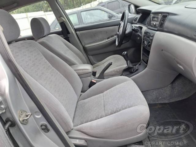 2004 TOYOTA COROLLA 