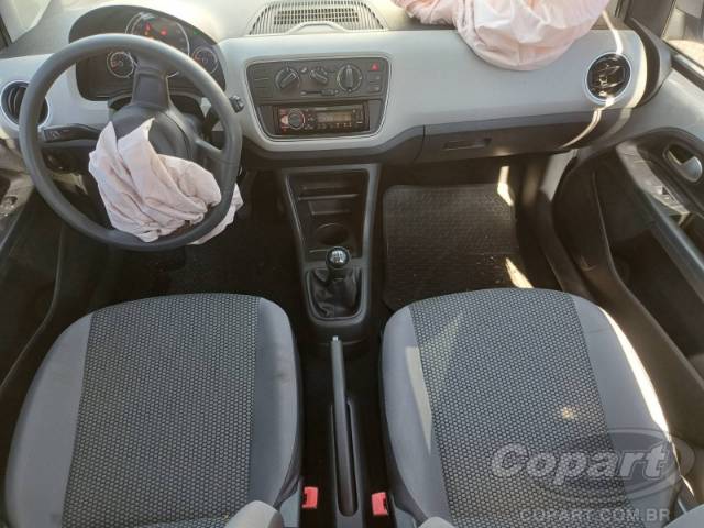2015 VOLKSWAGEN UP 