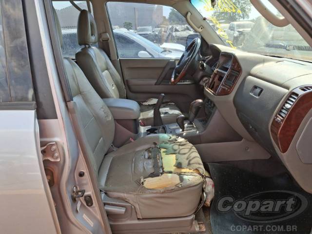 2006 MITSUBISHI PAJERO FULL 