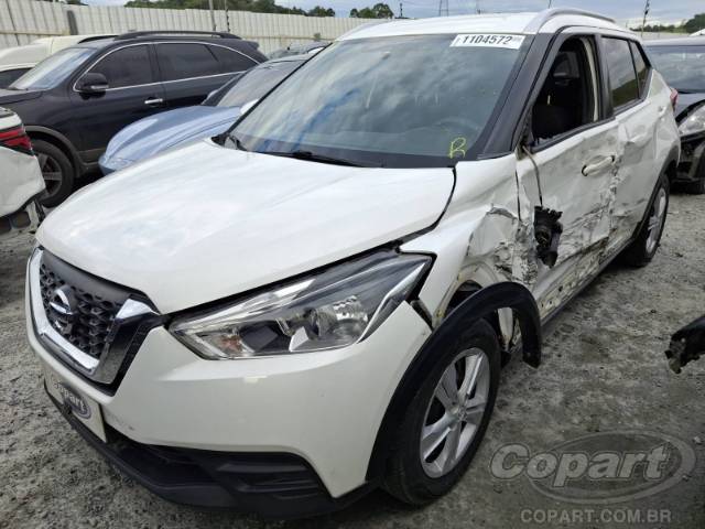 2018 NISSAN KICKS 
