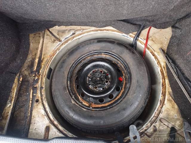 2001 VOLKSWAGEN GOL 