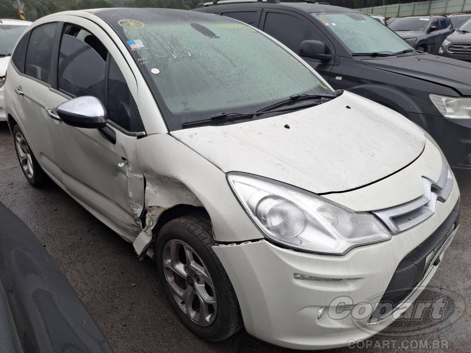 Veículo Peugeot C3 Citroen C3 Exclusive 1.6 16V VVT 2014 2014 em leilão