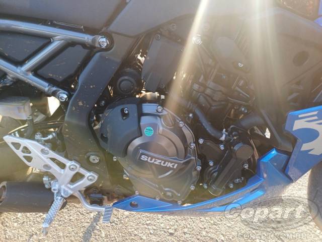 2026 SUZUKI GSX-8R 