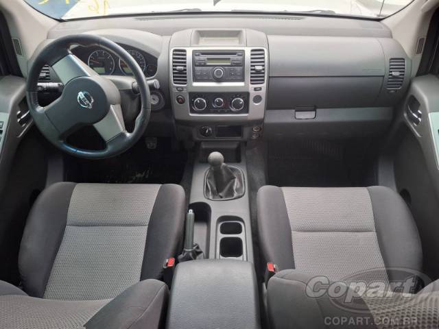 2015 NISSAN FRONTIER CD 