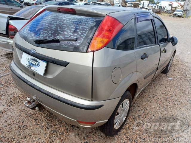 2006 FORD FOCUS 