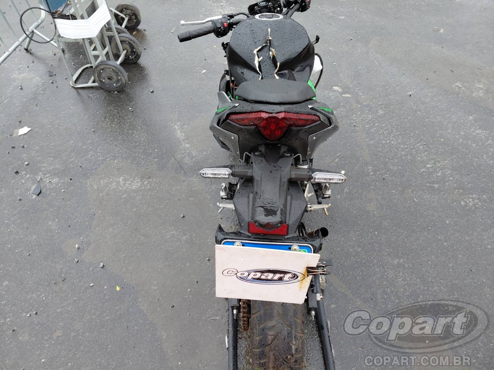Foto 10 de 10: 2025 KAWASAKI Z500