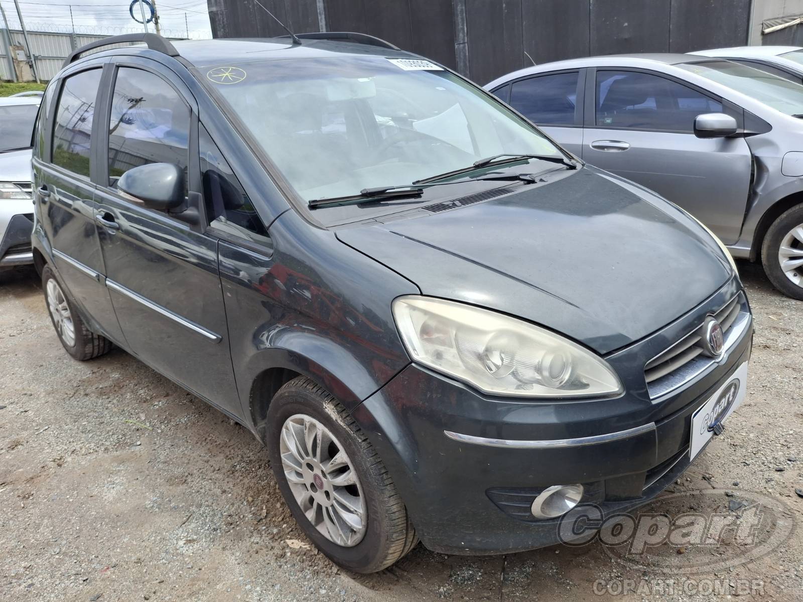 Veículo Fiat Idea Fiat Idea Essence 1.6 16V E.torQ 2012 2012 em leilão