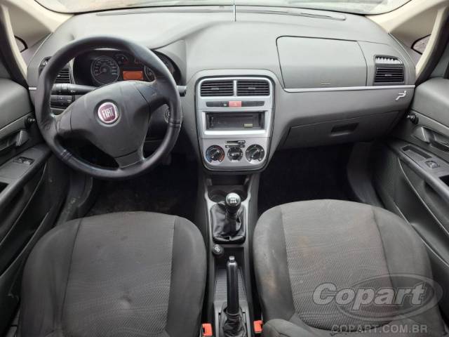 2012 FIAT PUNTO 