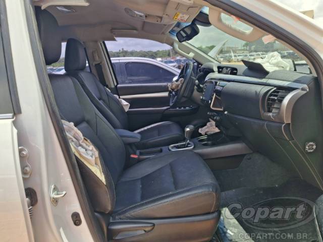 2023 TOYOTA HILUX CD 