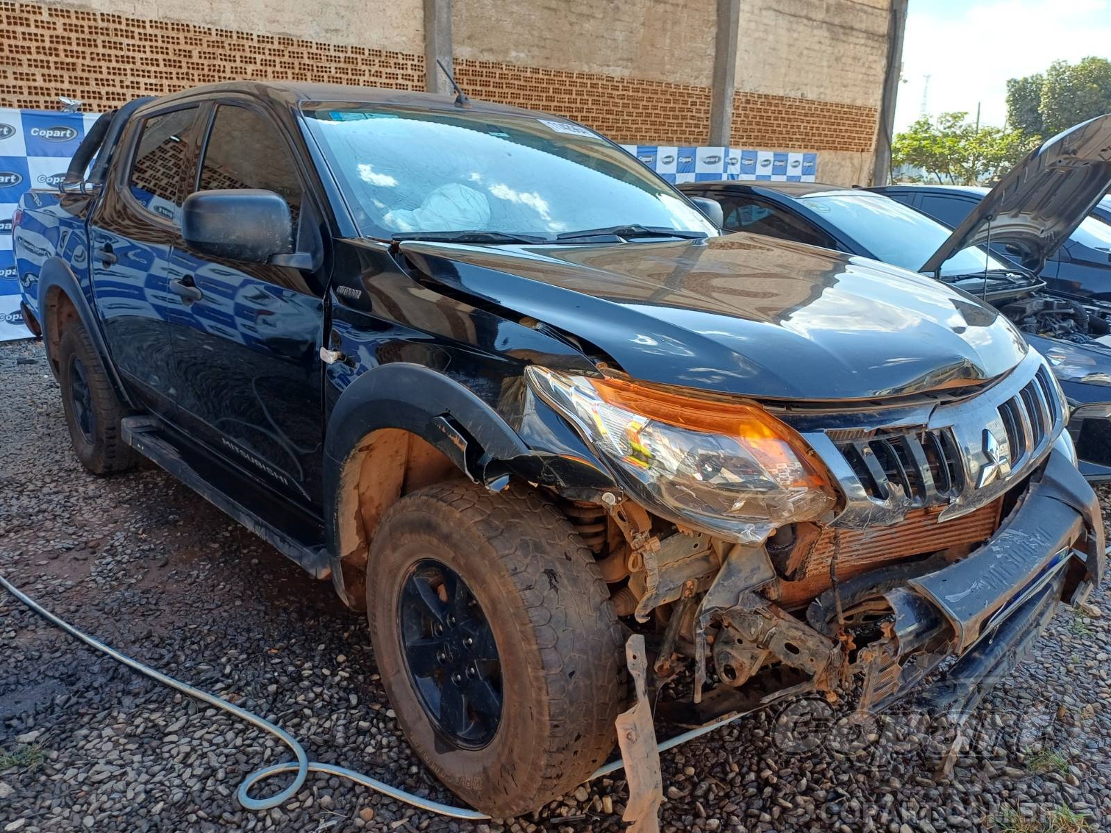 2023 MITSUBISHI L200 TRITON