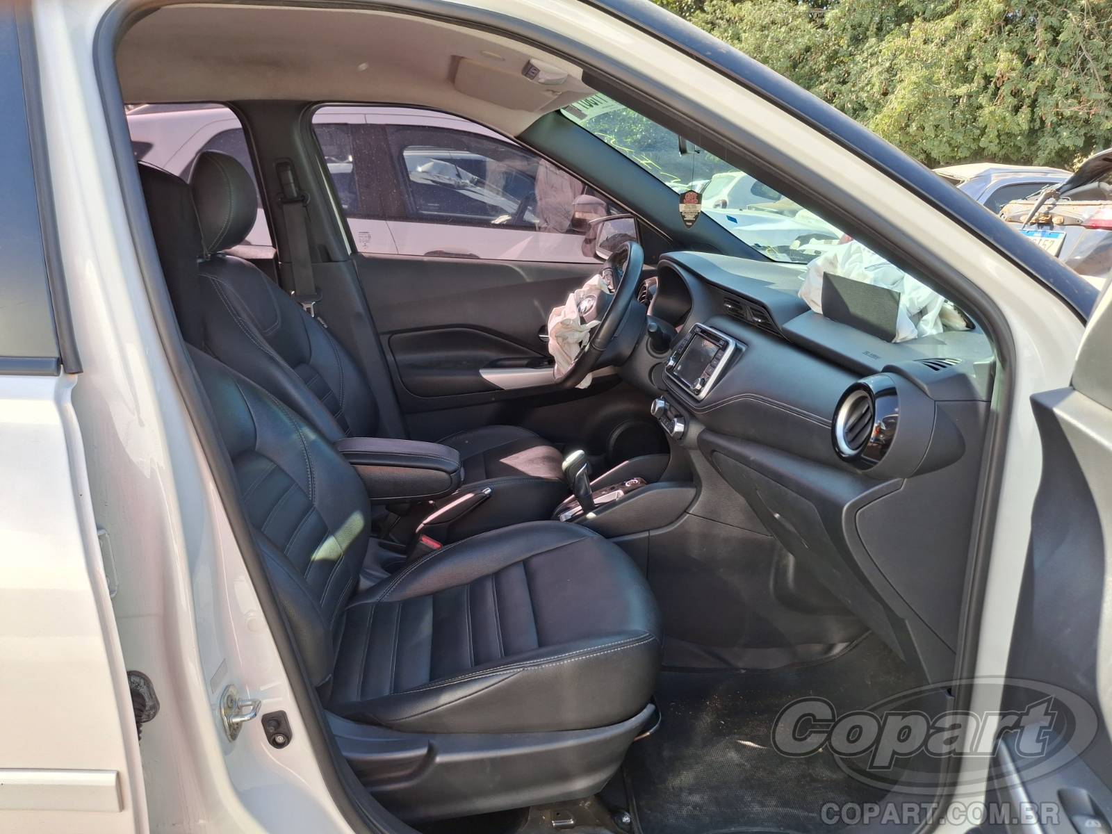 2020 NISSAN KICKS — foto 5 de 10