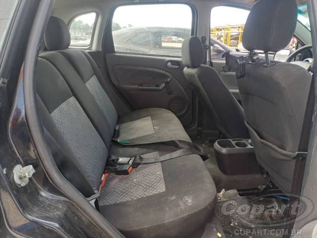 2013 FORD FIESTA 