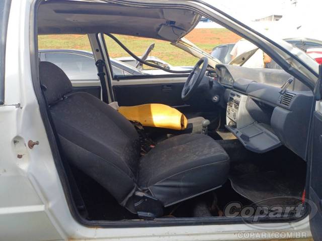 2013 FIAT UNO 