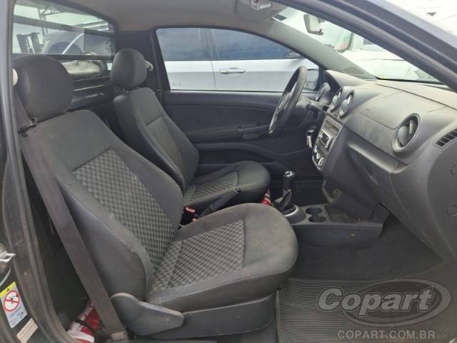 2015 VOLKSWAGEN SAVEIRO 