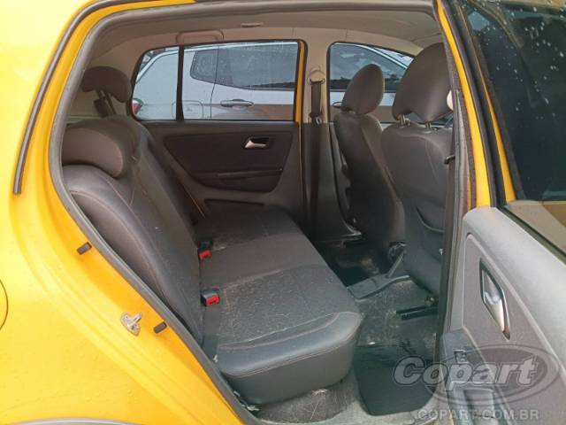 2013 VOLKSWAGEN FOX 