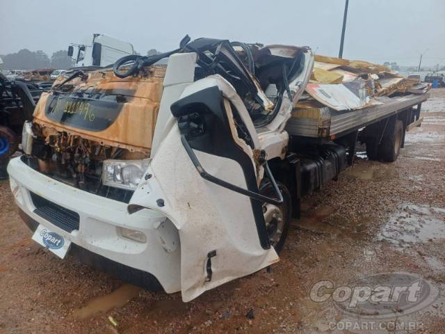 2015 IVECO VERTIS 