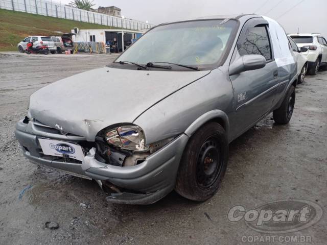 1998 CHEVROLET CORSA 