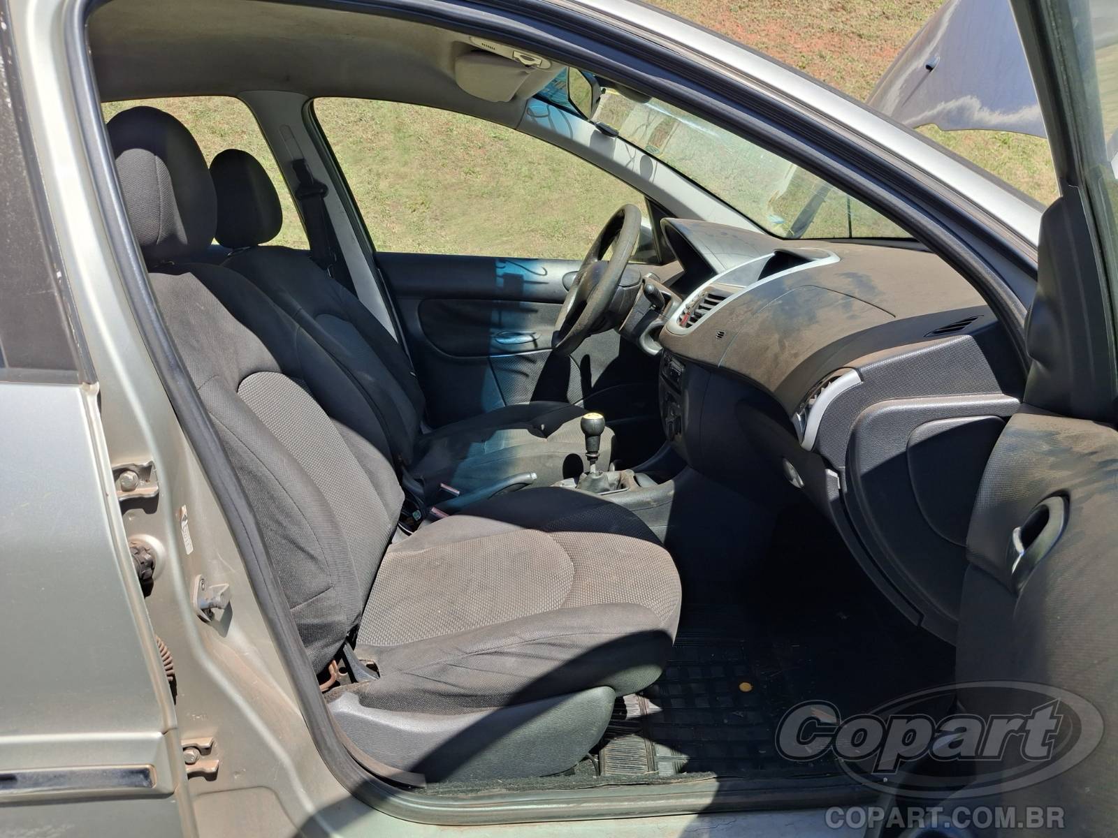 Foto 5: 2012 PEUGEOT 207