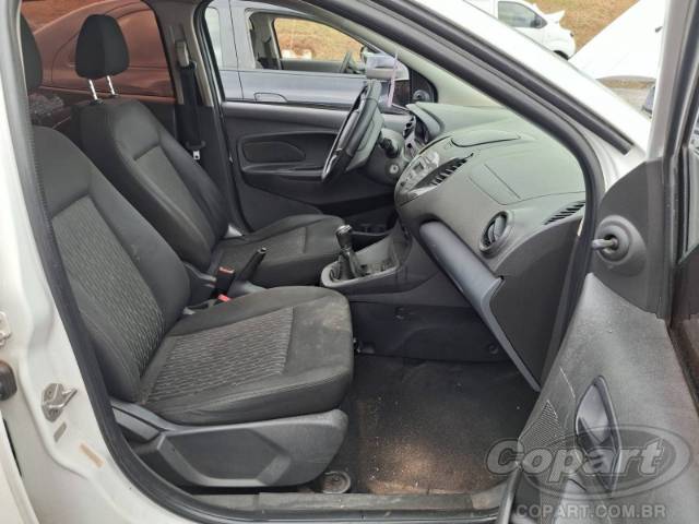 2016 FORD KA SEDAN 