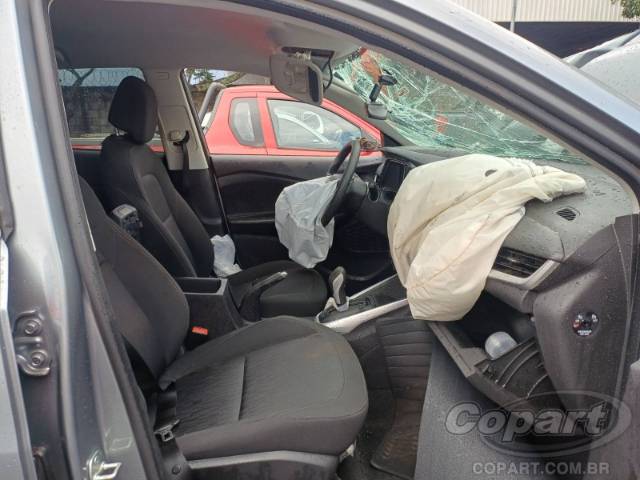 2026 CHEVROLET TRACKER 