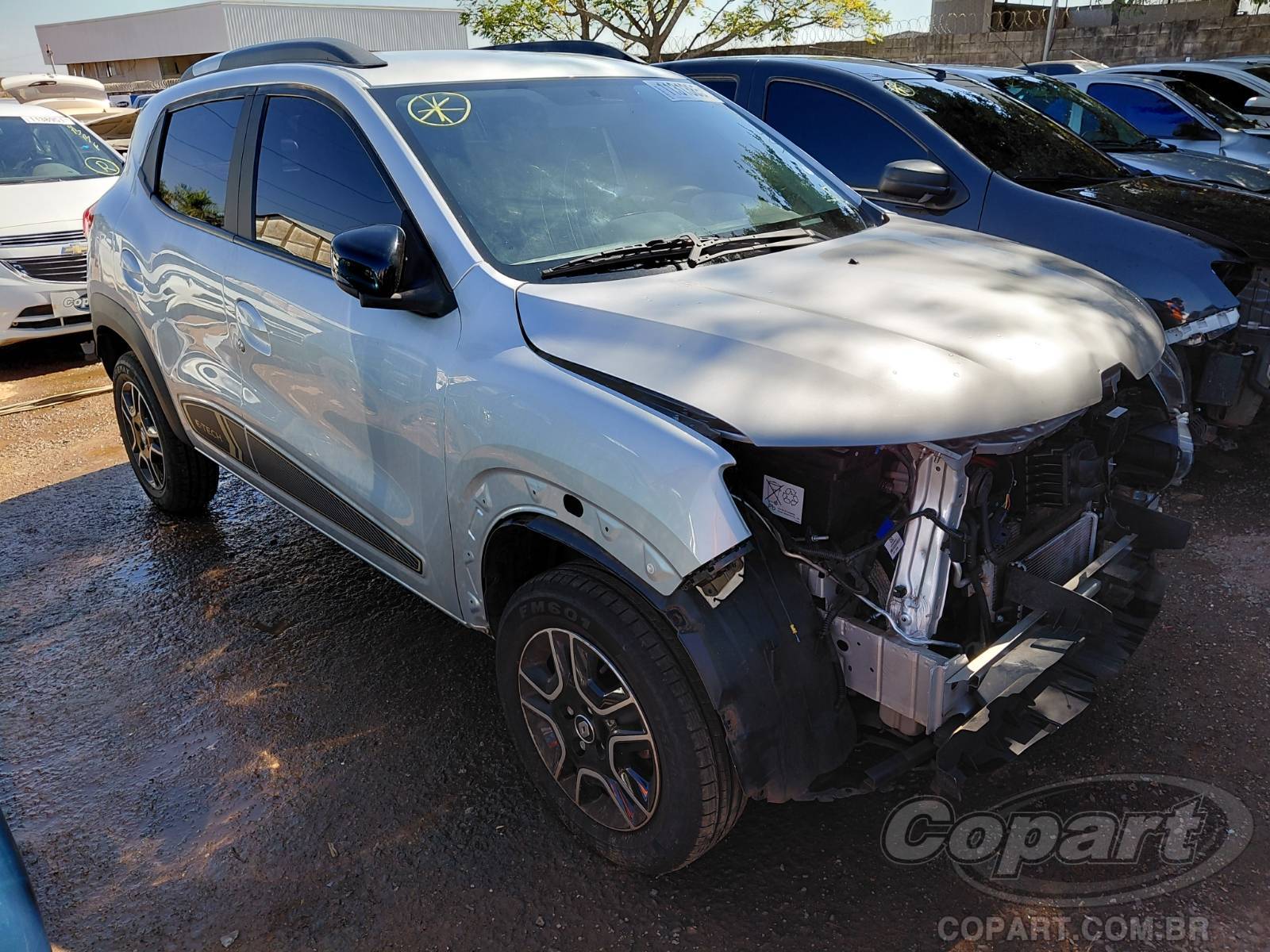 Veículo Renault Kwid Renault Kwid E-Tech Intense 48 kW 2024 2024 em leilão