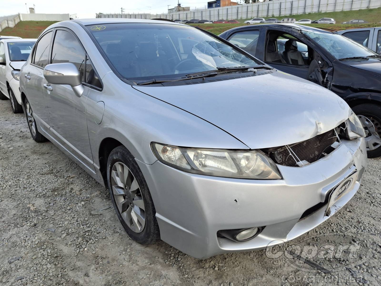 Veículo Honda Civic Honda Civic LXL 1.8 16V 2011 Pequena Monta 2011 em leilão