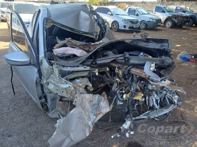 2016 NISSAN VERSA 