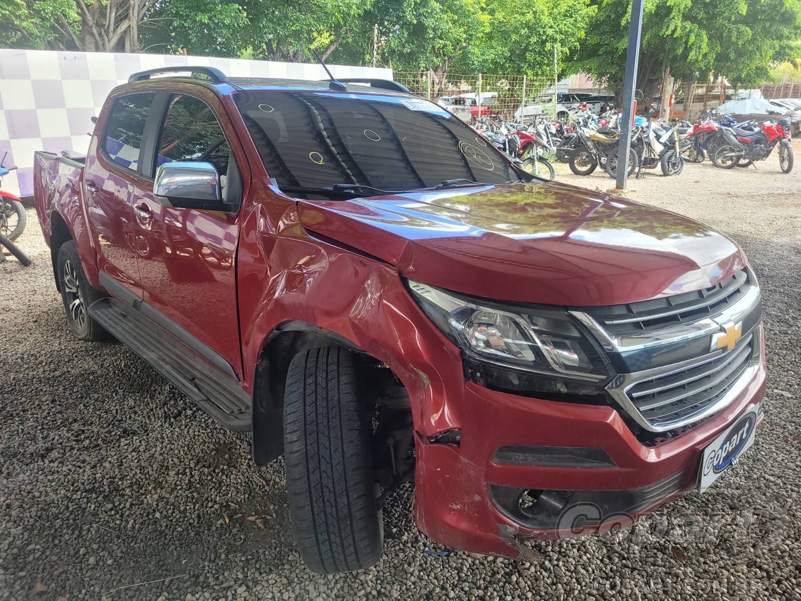 Chevrolet S10 Cabine Dupla LTZ 2.5 16V Ecotec 2017 Médio Dano