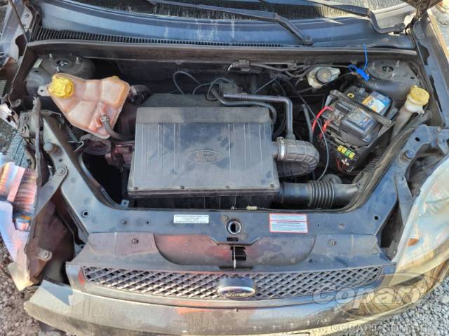 2005 FORD FIESTA 