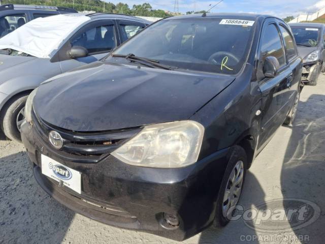 2013 TOYOTA ETIOS 