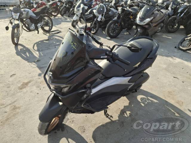 2025 YAMAHA NMAX 