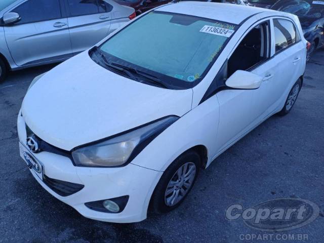 2015 HYUNDAI HB20 