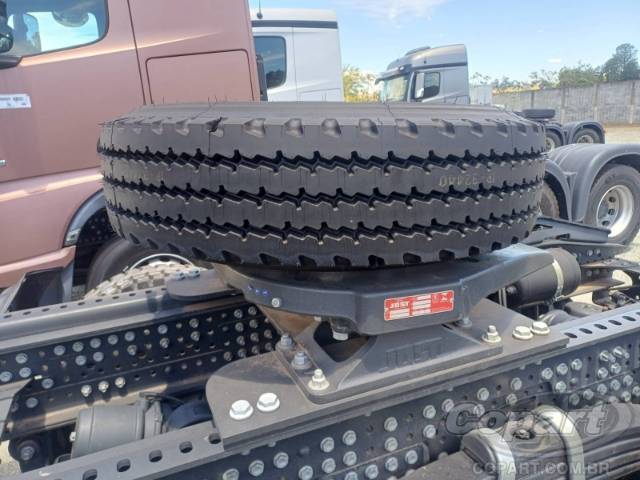 2025 MERCEDES-BENZ Arocs 