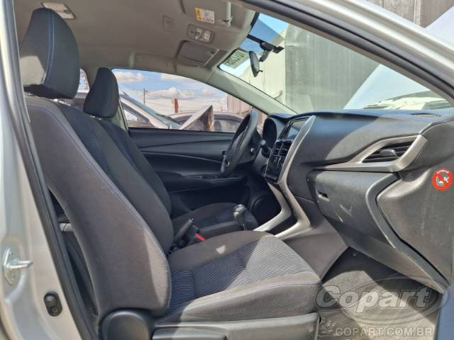 2020 TOYOTA YARIS SEDA 