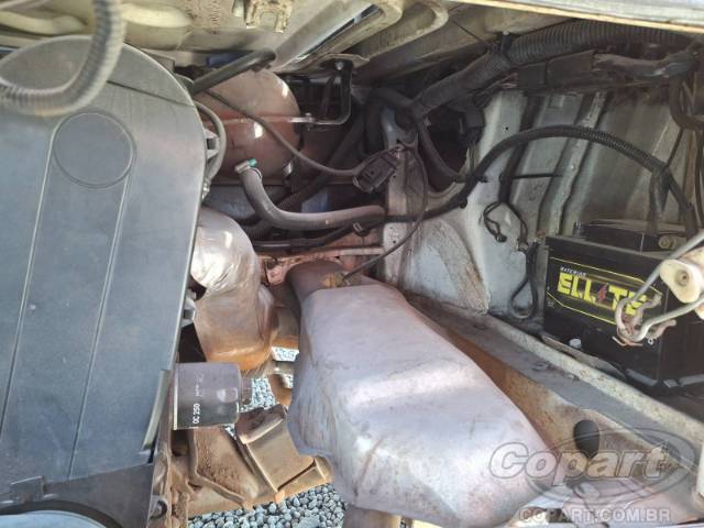 2009 VOLKSWAGEN KOMBI FURGAO 