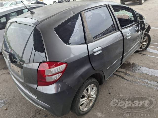 2013 HONDA FIT 
