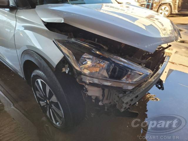 2018 NISSAN KICKS 